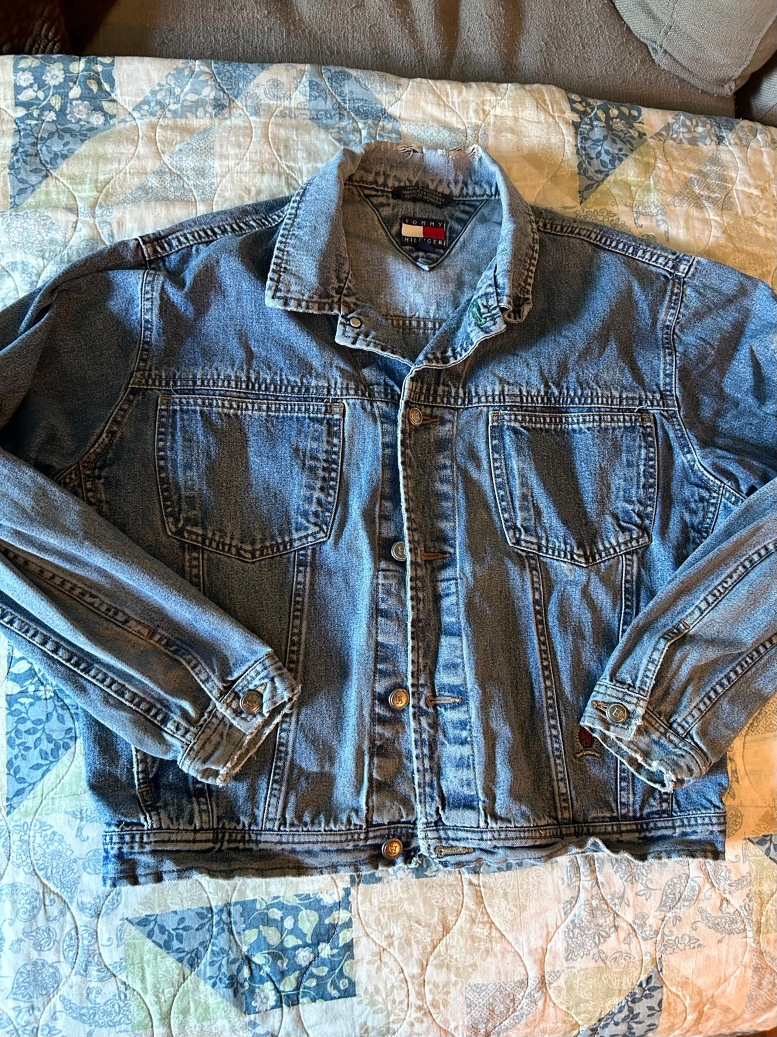 Tommy Hilfiger Vintage Light Blue Denim Jacket