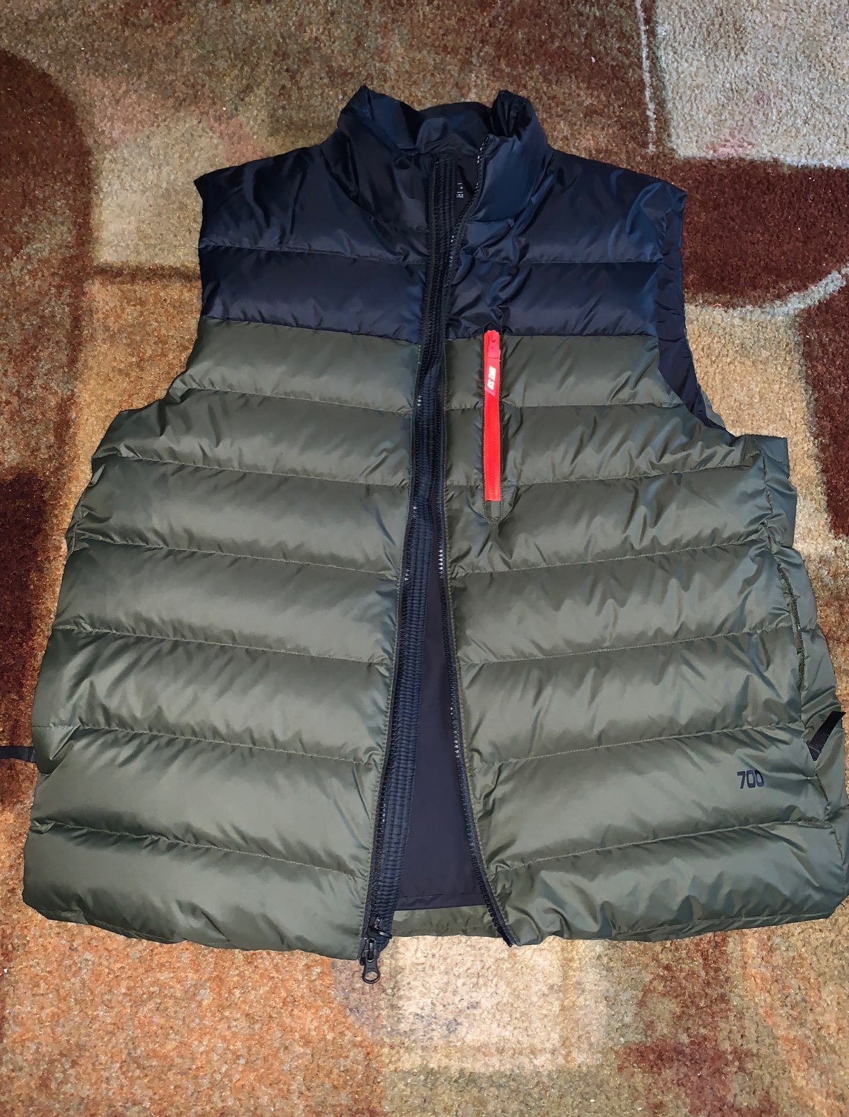Nike SB 2 Tone Packable Puffer Vest
