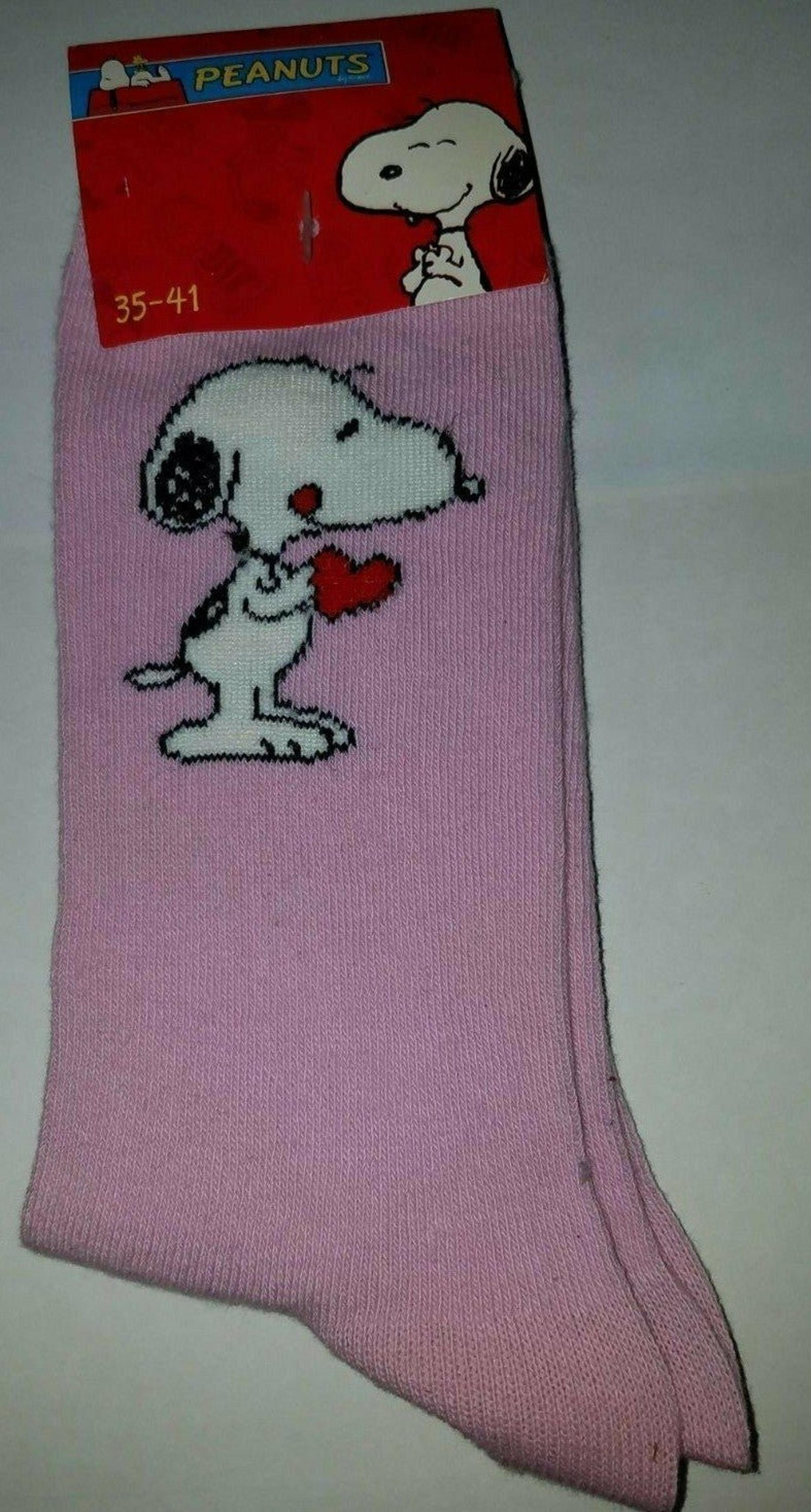 Snoopy socks pink NWT Vintage 6 7 8 9.5