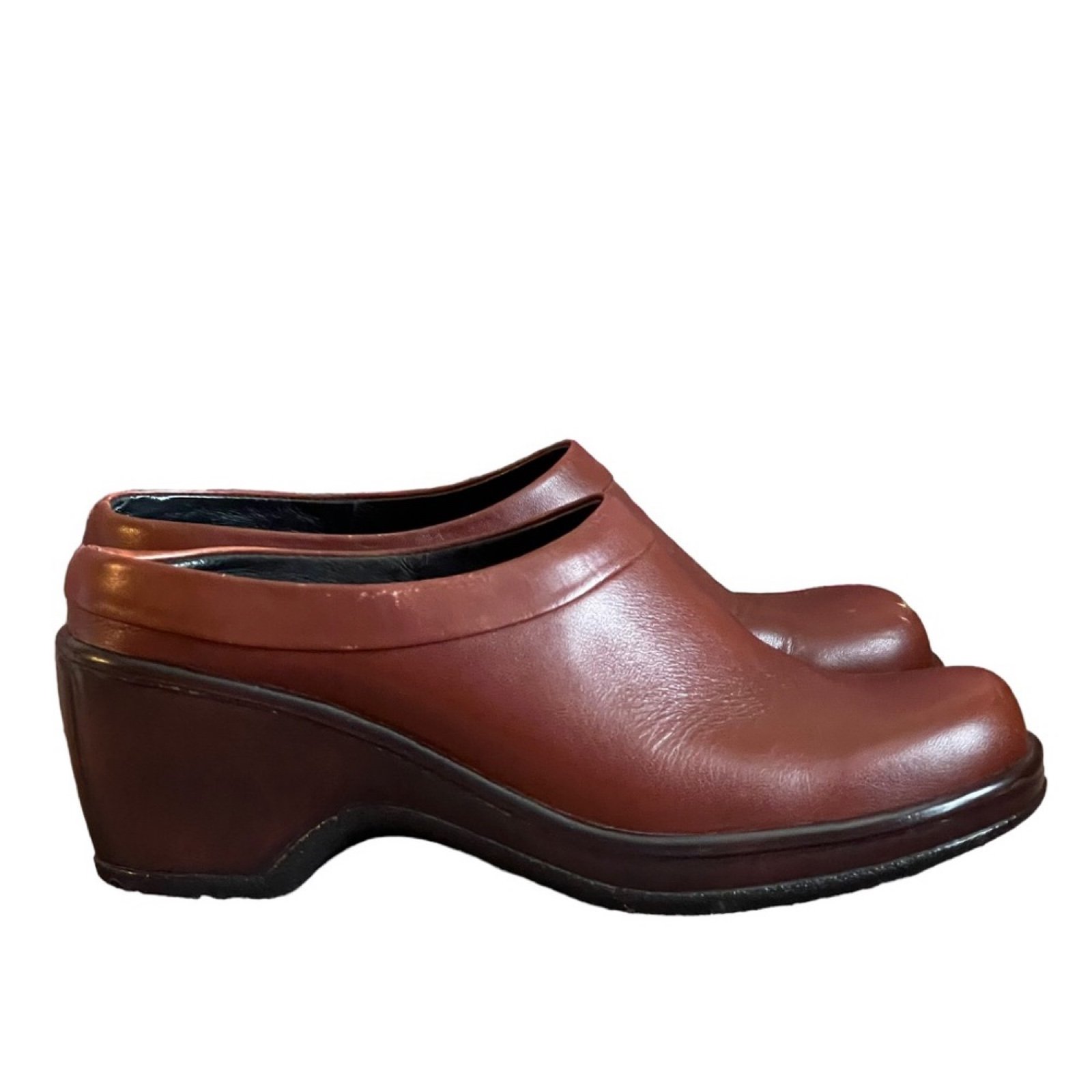 Dansko leather slip on mules open back clogs woman’s size 37