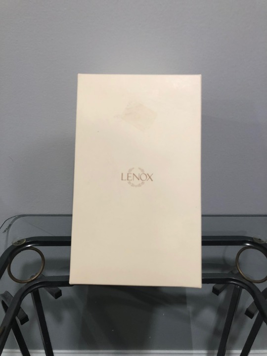 New In Box Lenox Great giftables Vase