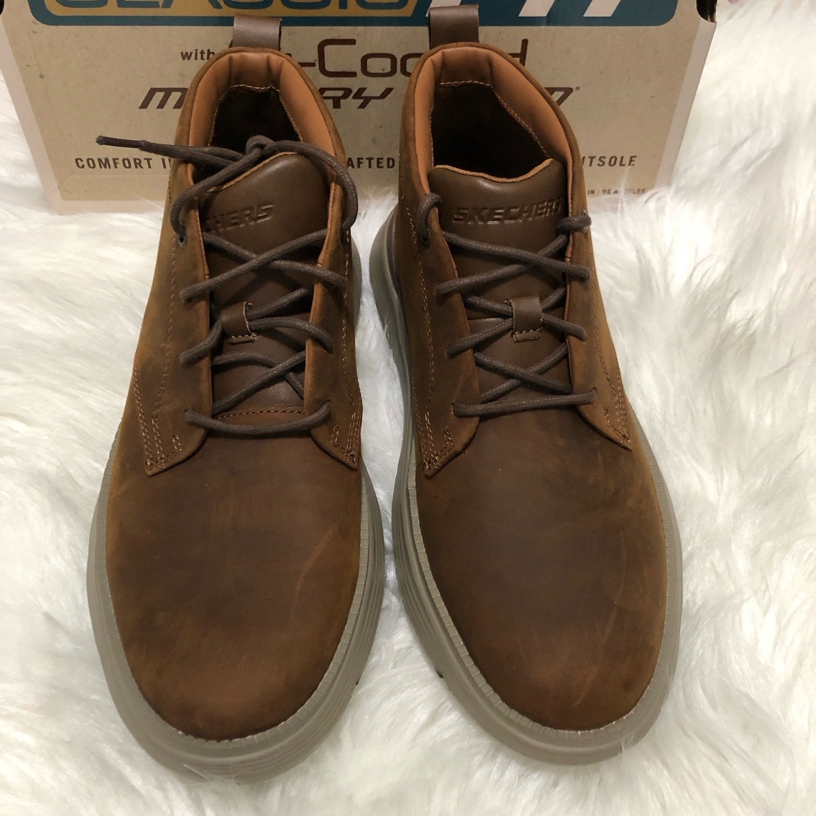 Sketchers Garza-Fontaine Mens Boots Sz 9 Dark Brown Leather Lace Up Relaxed Fit