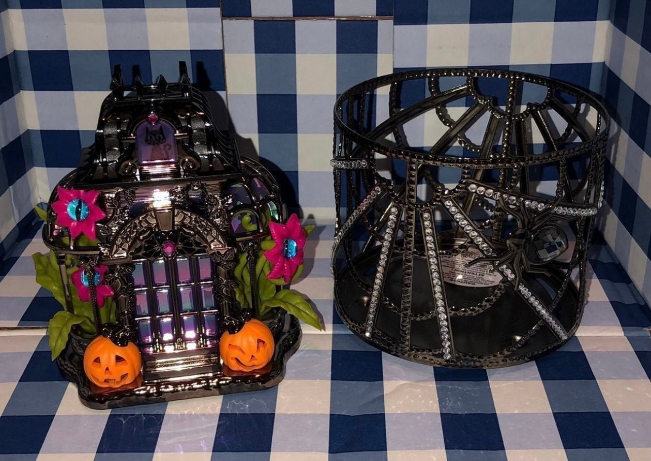 Bath & Body Works Haunted House & Spider Bundle