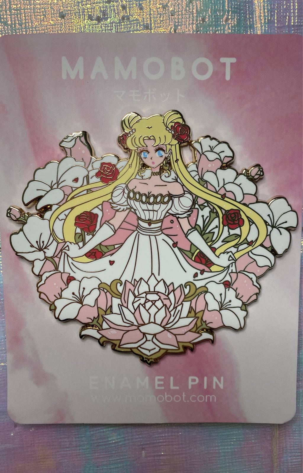 Mamobot Serenity Sailor Moon pin