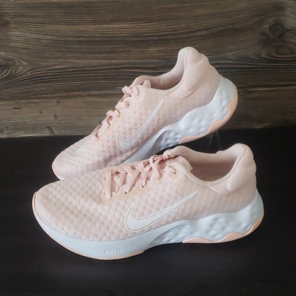 New Nike Renew Ride Peach Pink White Sneakers Lightweight Casual Walking Shoes