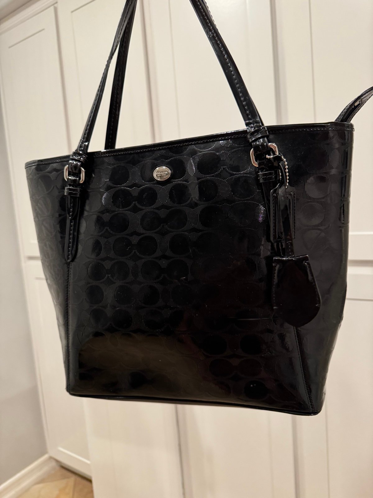 COACH Peyton PATENT LEATHER black Zip Top Tote F32581 purse bag
