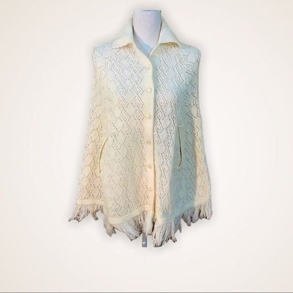 Vintage Loomknits Cream Crocheted Cape/Poncho