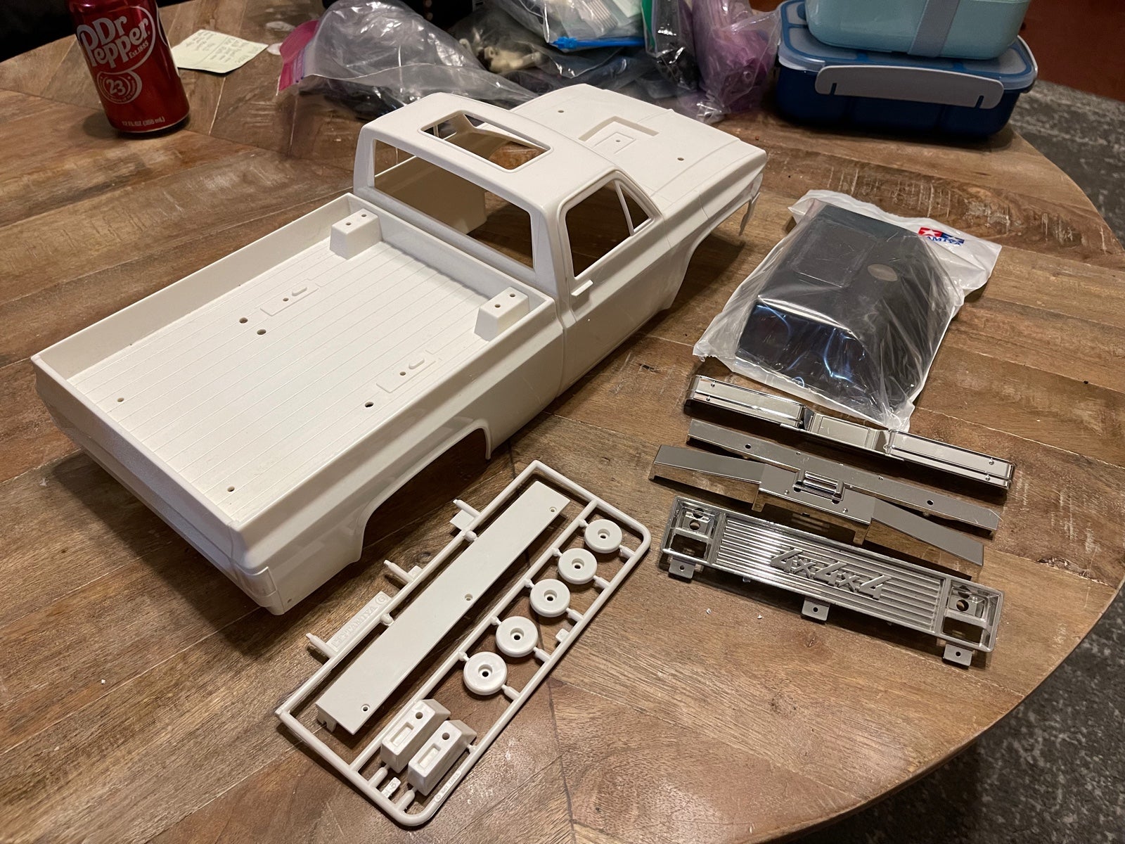 Tamiya sales Super Clod Buster Body Set New