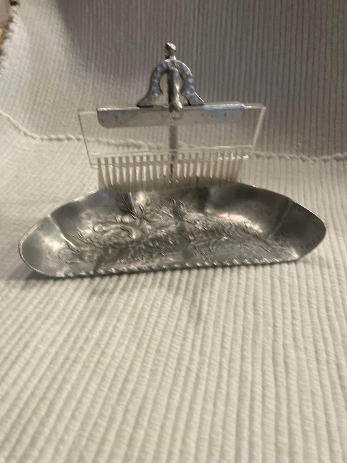 Aluminum crumb try