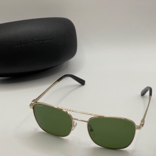 Classic Green Lens Salvatore Ferragamo Sunglasess