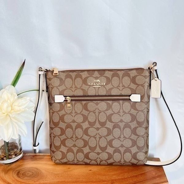 NWT Coach Rowan File Bag In Signature Canvas