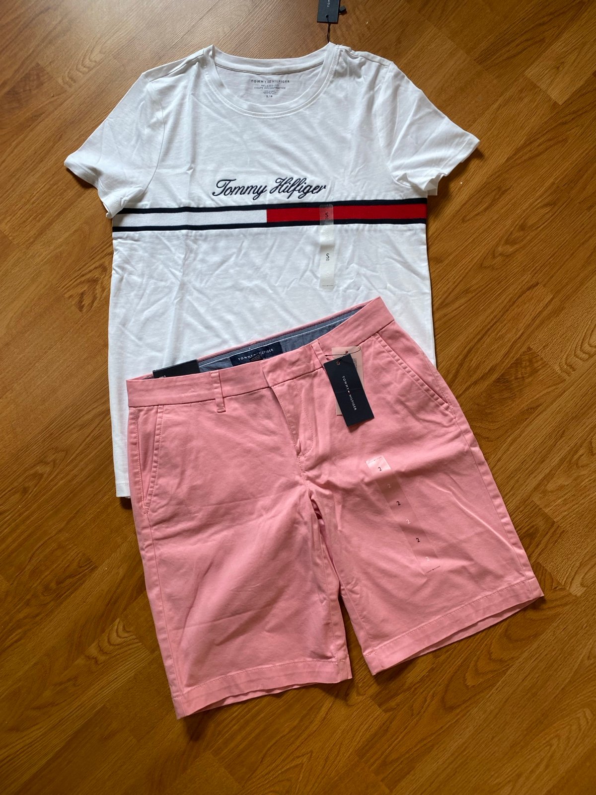 New women’s Tommy Hilfiger Sz S shirt, shorts Sz 2