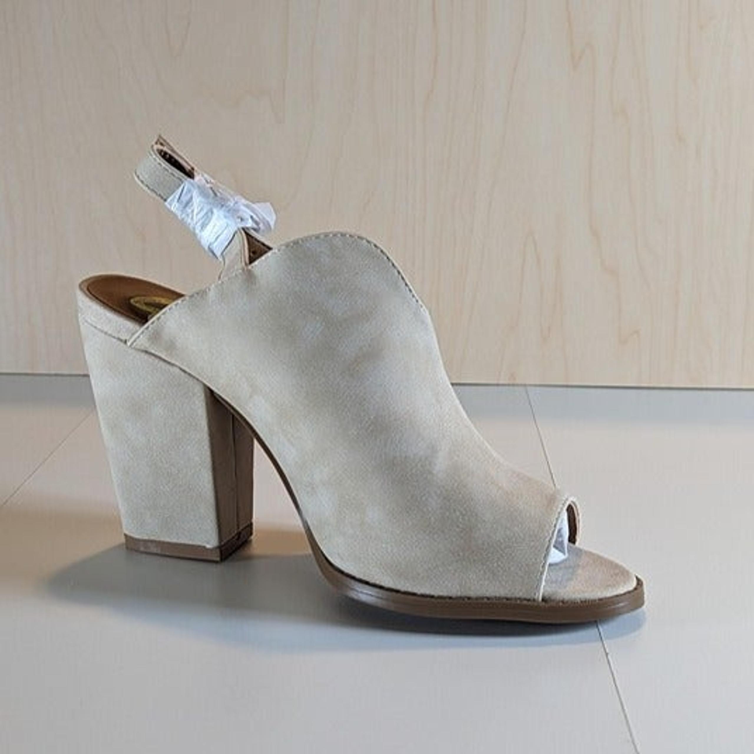 Qupid Women Nubuck Open Toe Fashion Block Heel Ankle Booties - Stone - Size 10