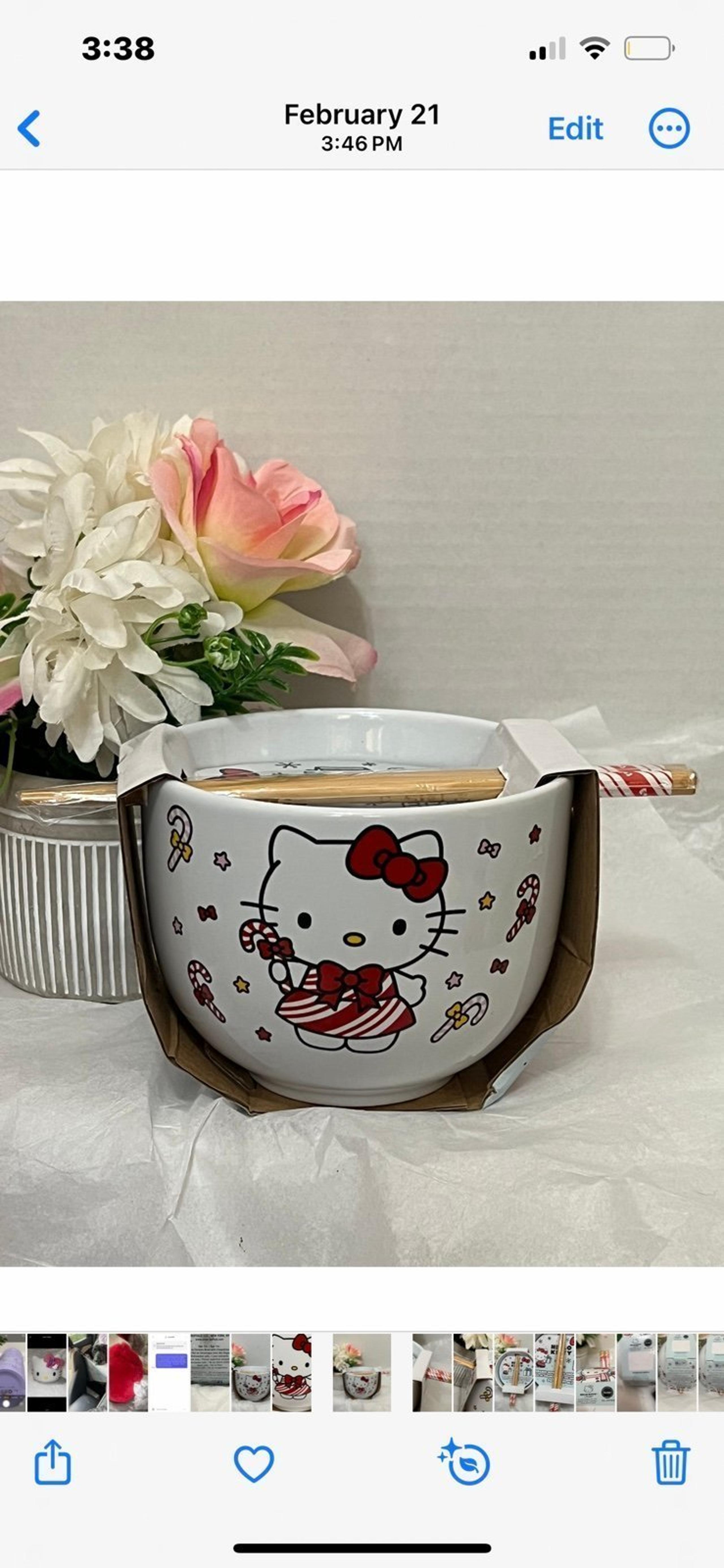 Hello Kitty Ramen Christmas 20oz. Bowl NWT
