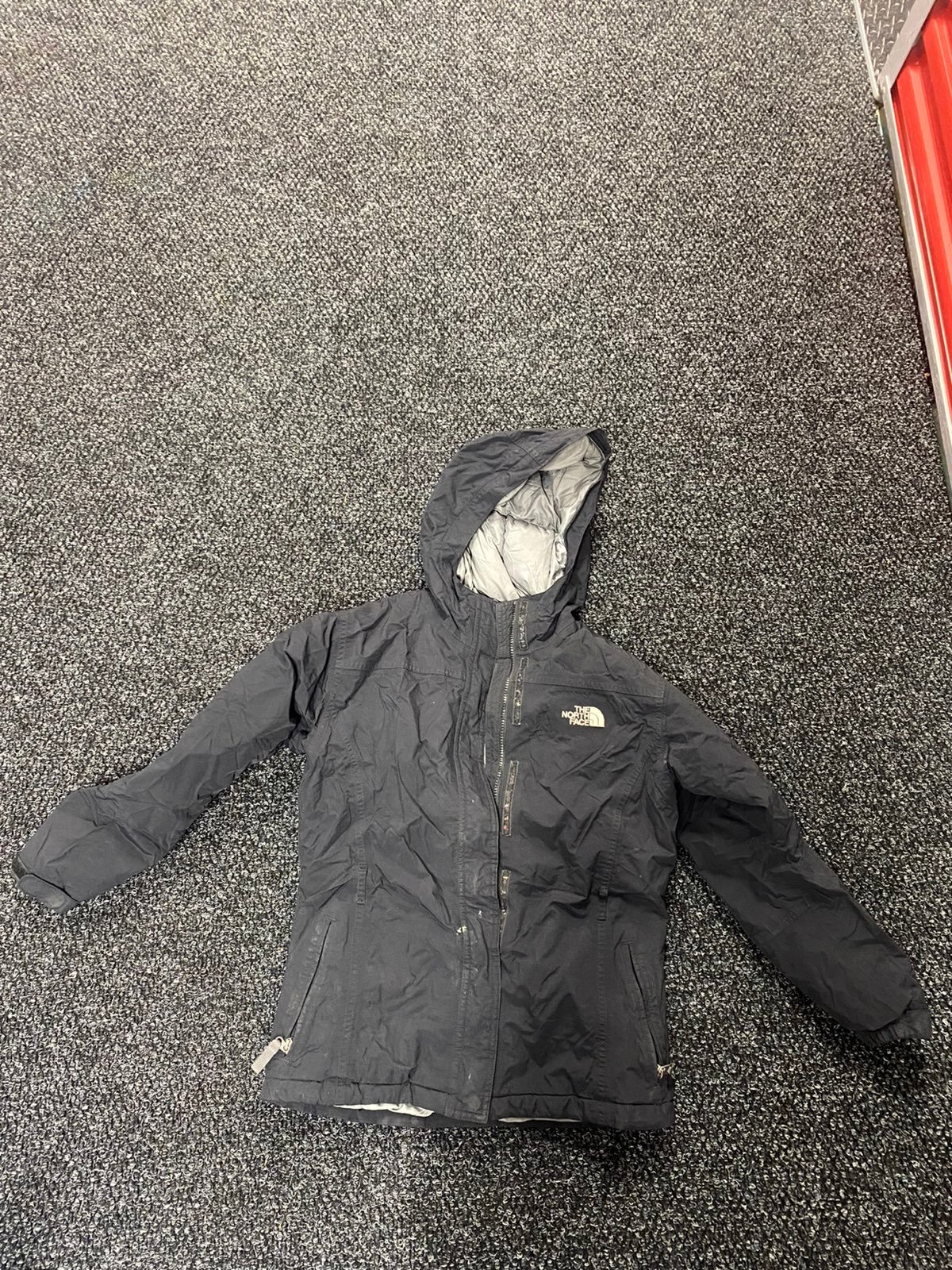 The North Face Hyvent 550 Down Black Ski Jacket Parka Hood Girls Condition is P