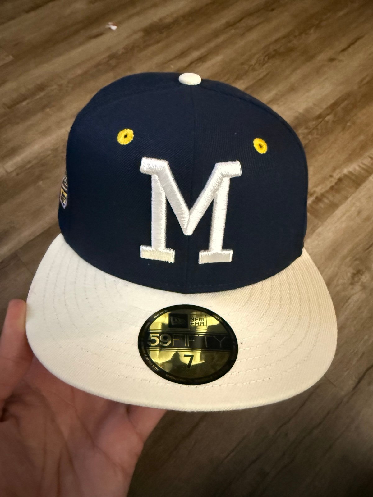 Sneakertown Exclusive “Morton Salt” Milwaukee Brewers new era hat size 7