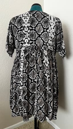 Item photo preview #4