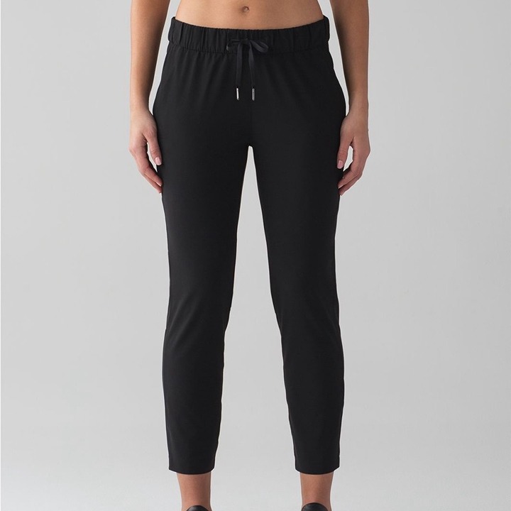 Lululemon On The Fly Pant *Woven 28 Black Trousers Size 2