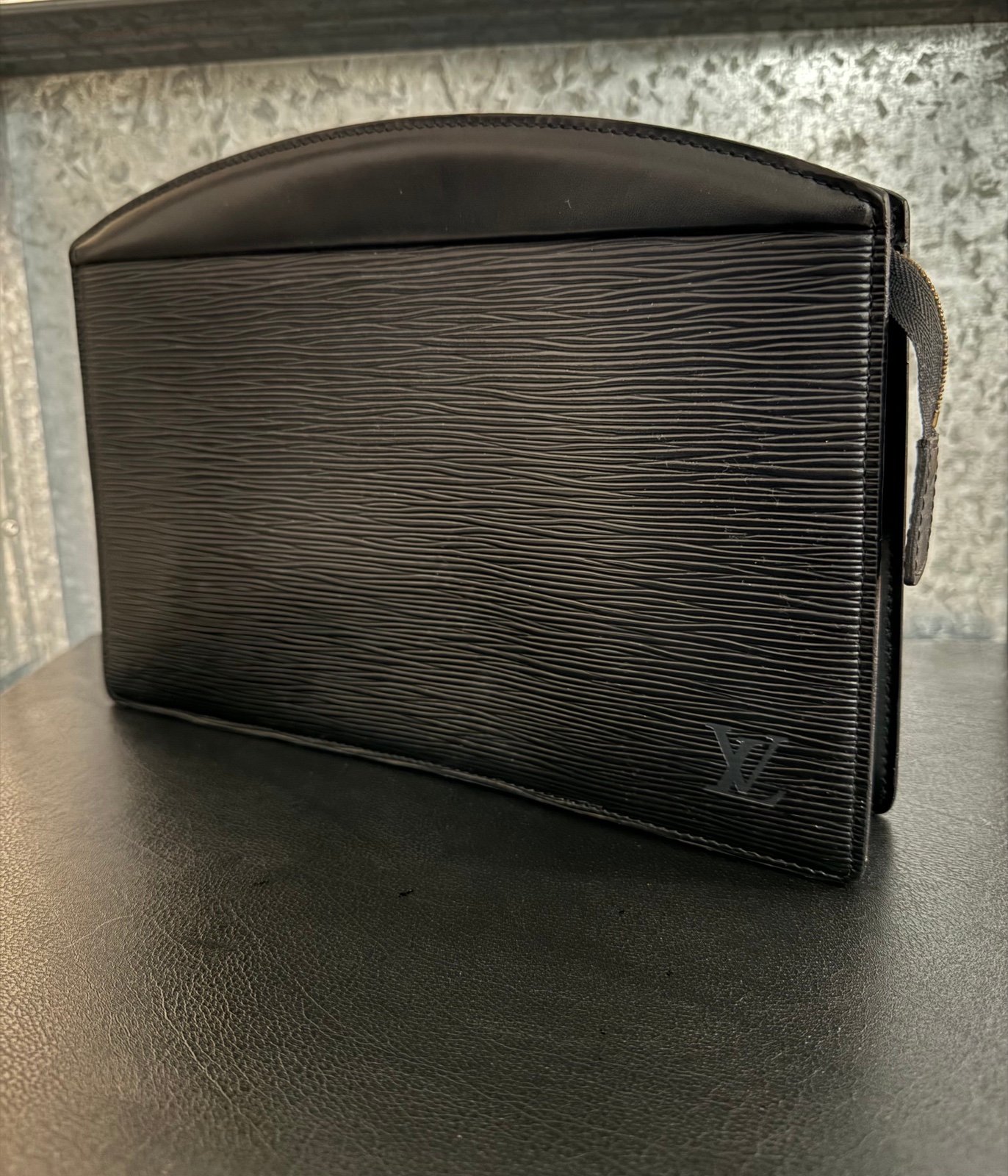 Louis Vuitton Epi Noir Clutch Large