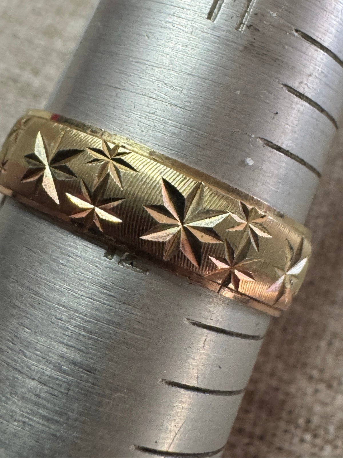 Vintage 10k yellow gold band