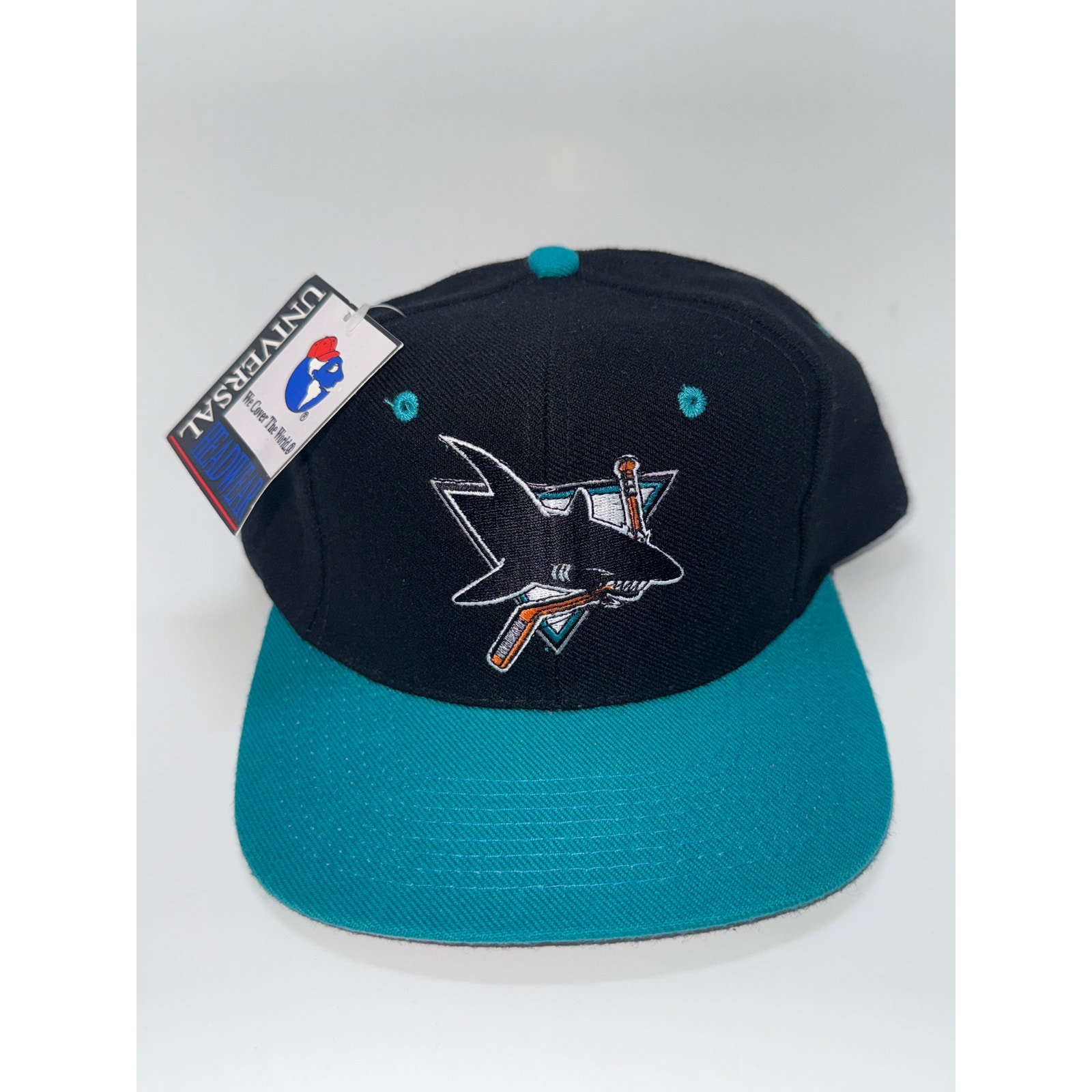 NWT Vintage San Jose Sharks NHL We Cover the World Universal Hat Snapback