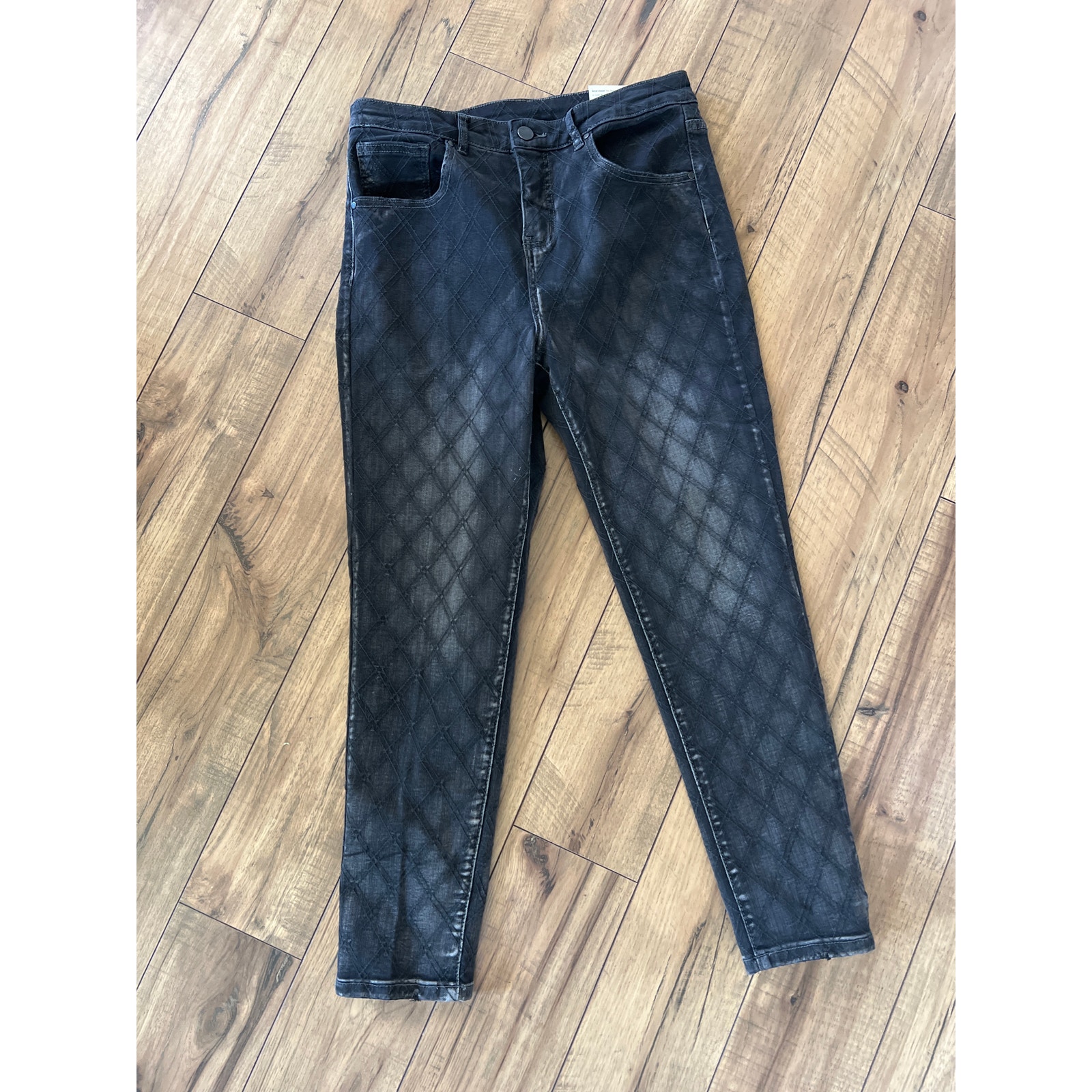 NWT Soft Sureoundings size 12P 12 petite black ankle jeans