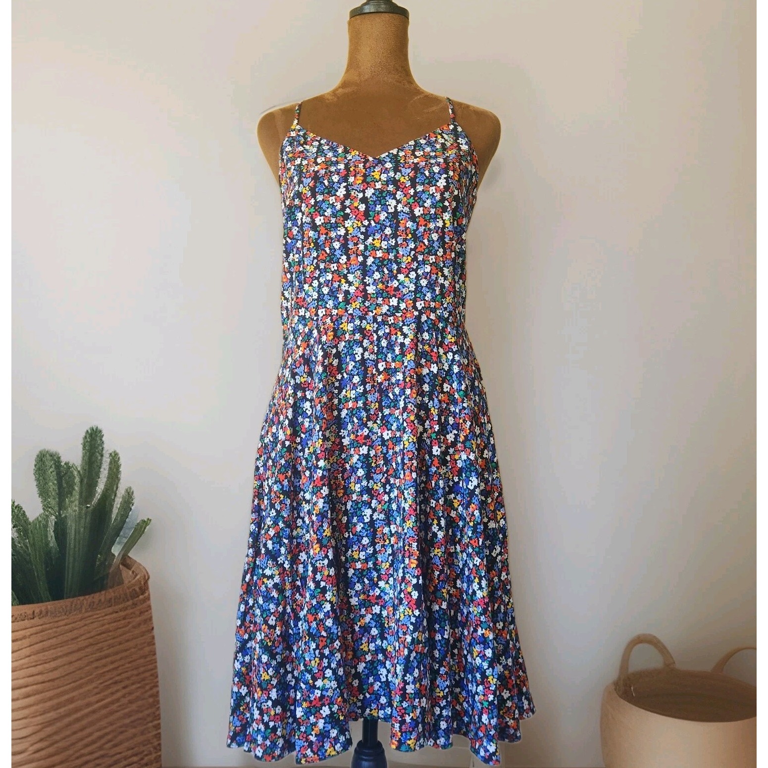 NWT Gap Dress Size Small Floral Print Sleeveless Summer A-line Colorful 49