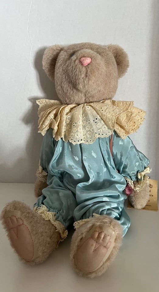 Vtg wendy brent jointed teddy bear