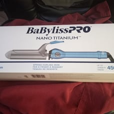 1 1/2 inch curling iron