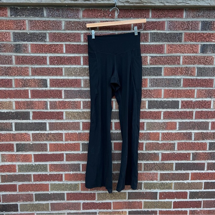 Black Everyday High Rise Flare Yoga Pants