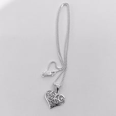 **NEW** Silver Swirl Heart Necklace