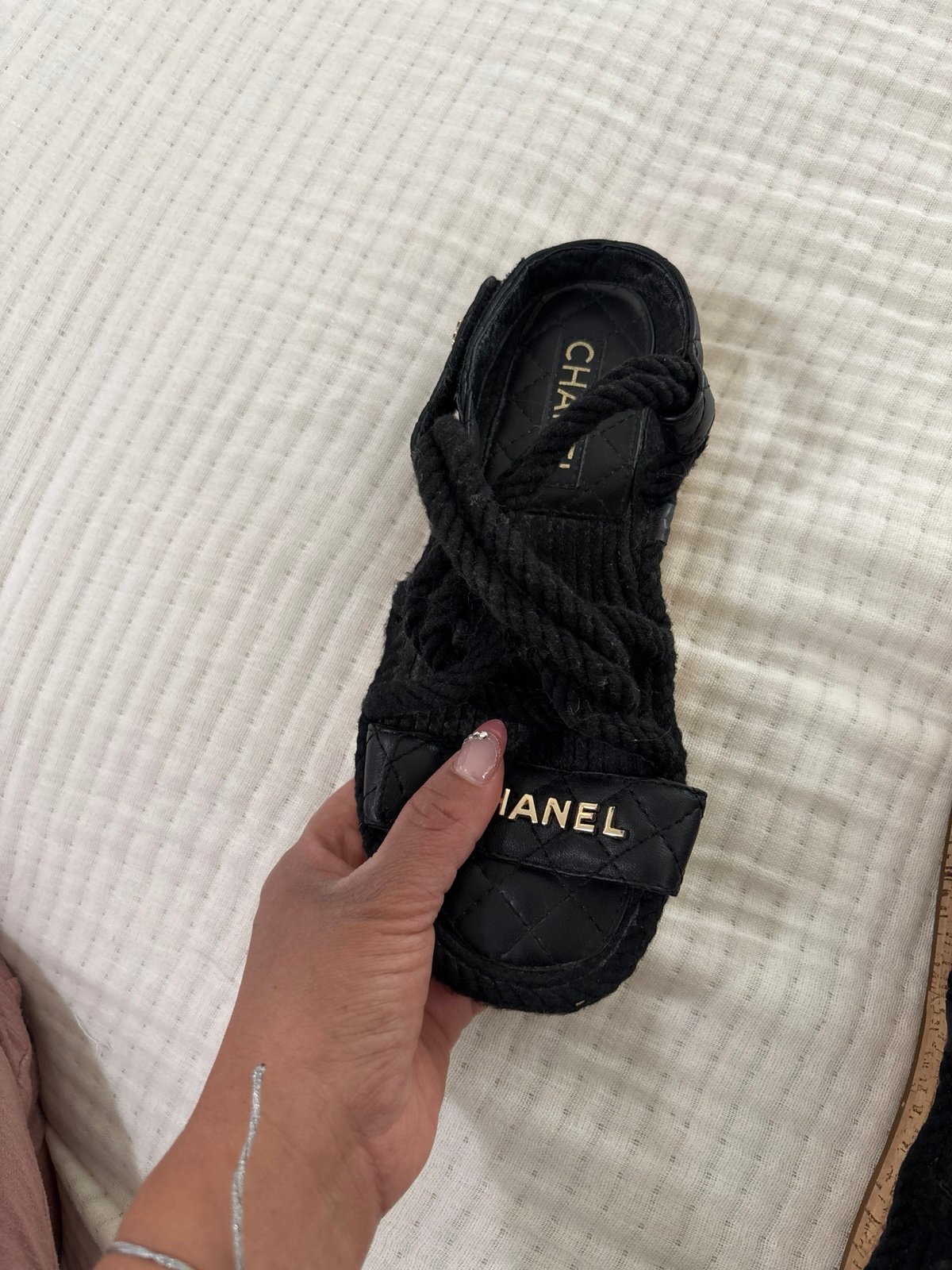 Sandal