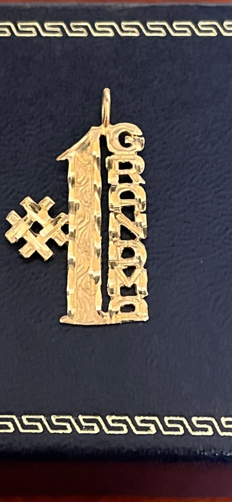 Vintage 14k gold diamond cut #1 grandma pendant necklace