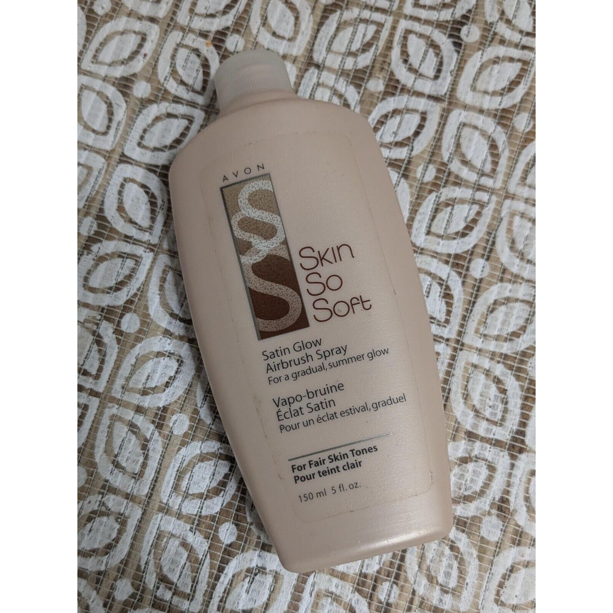 AVON SKIN SO SOFT SATIN GLOW Airbrush fair skin tones New