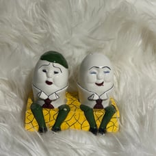 Humpty Dumpty Salt And Pepper Shakers Made In Occupied Japan