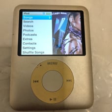 Apple iPod Nano 3rd Generation 4GB