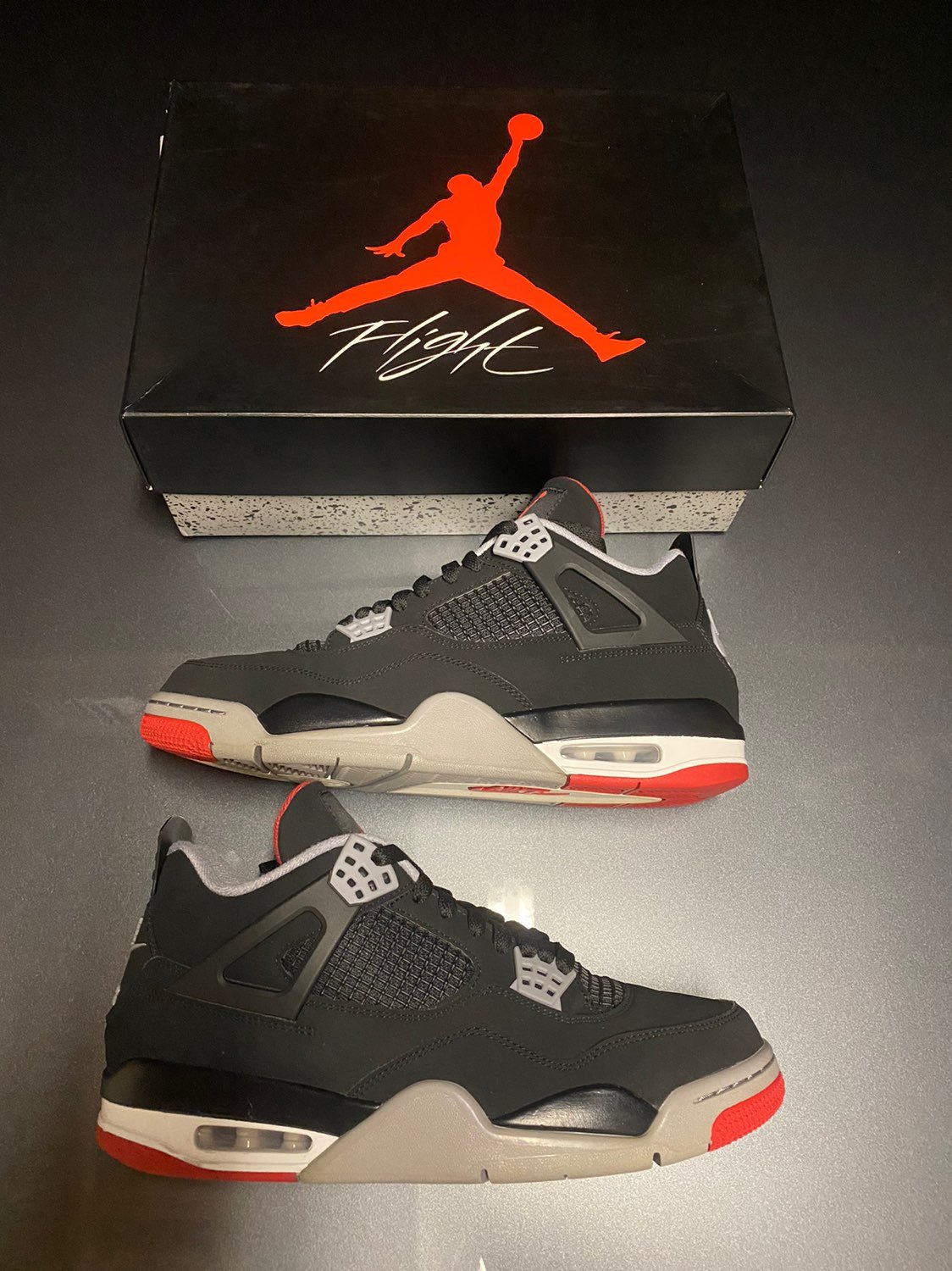 Air Jordan 4 Retro
