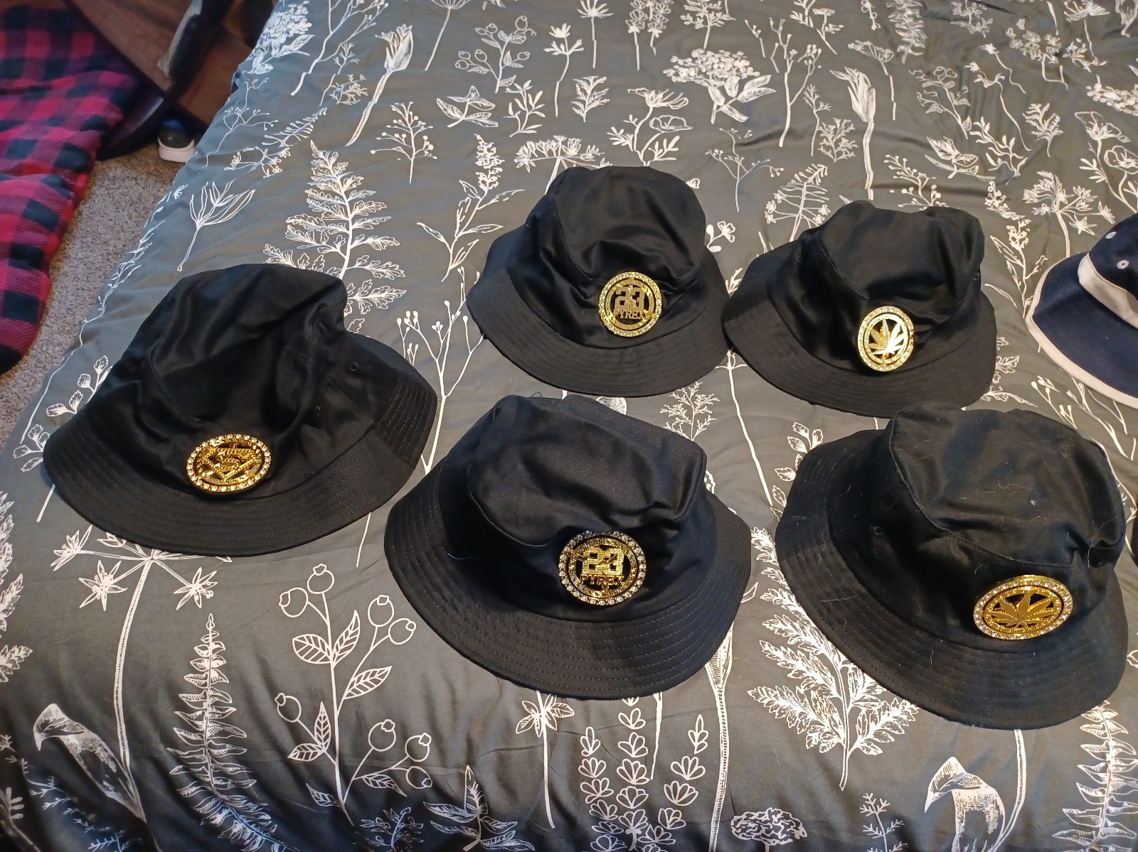 Lot of 5 Bucket hats with pendants