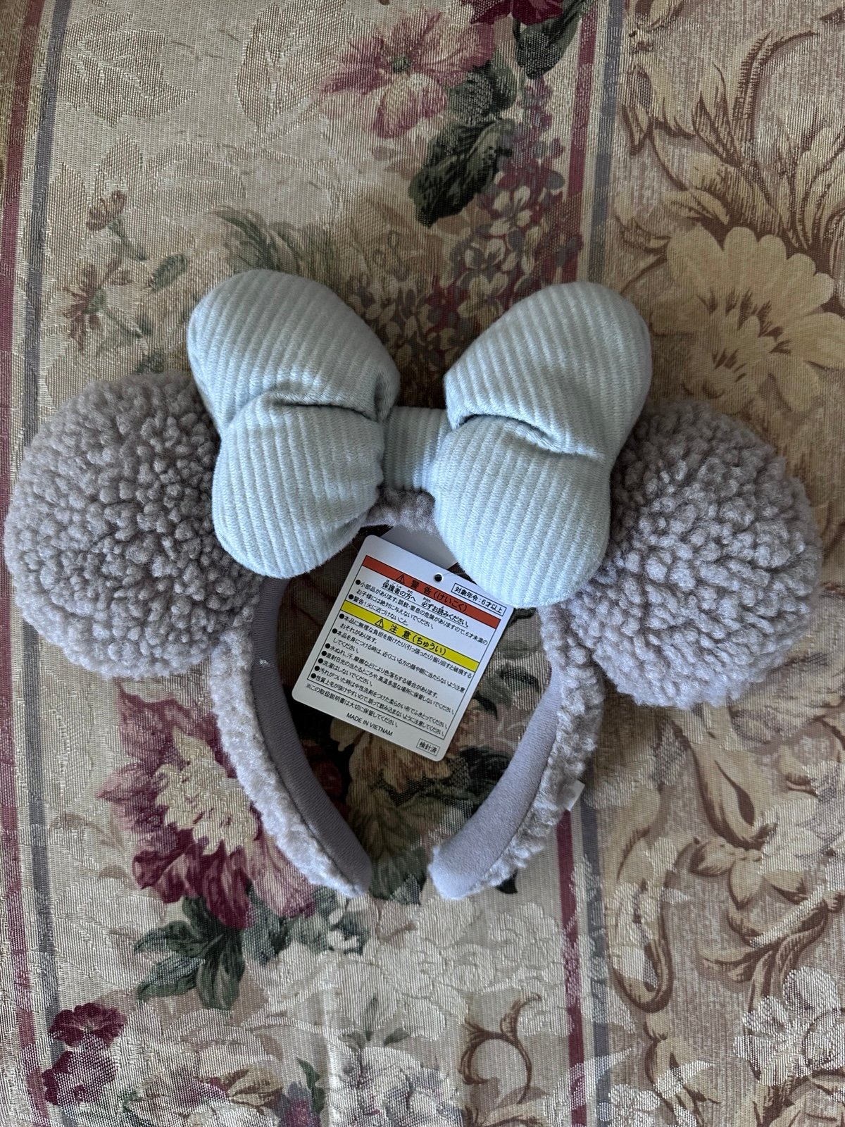 Tokyo Disney winter fluffy Sherpa Minnie Mouse ears