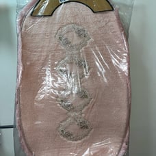 Vintage style blush pink fringe floral bathroom Mat set