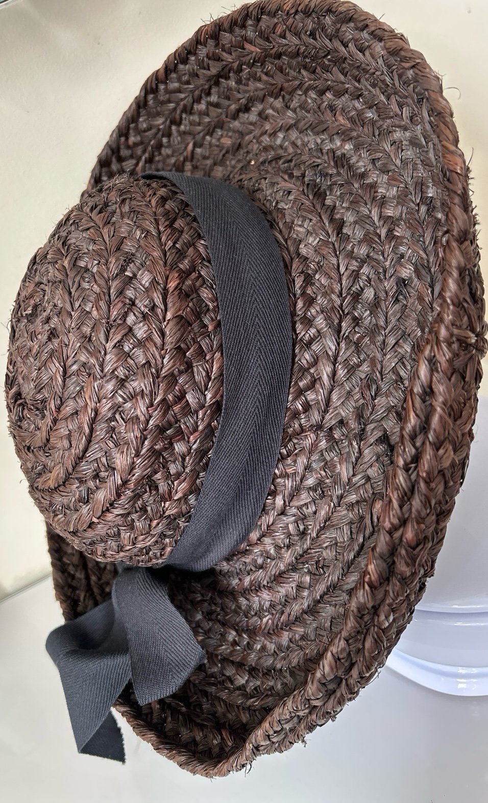 Helen Kaminski 100% Raffia Handmade Australia Hat