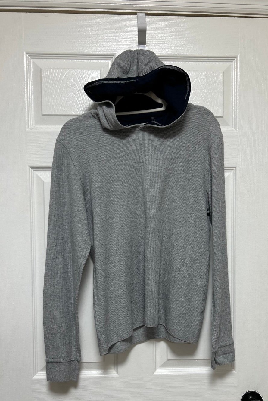 Vince Men’s Waffle Hooded Sweater Size Medium
