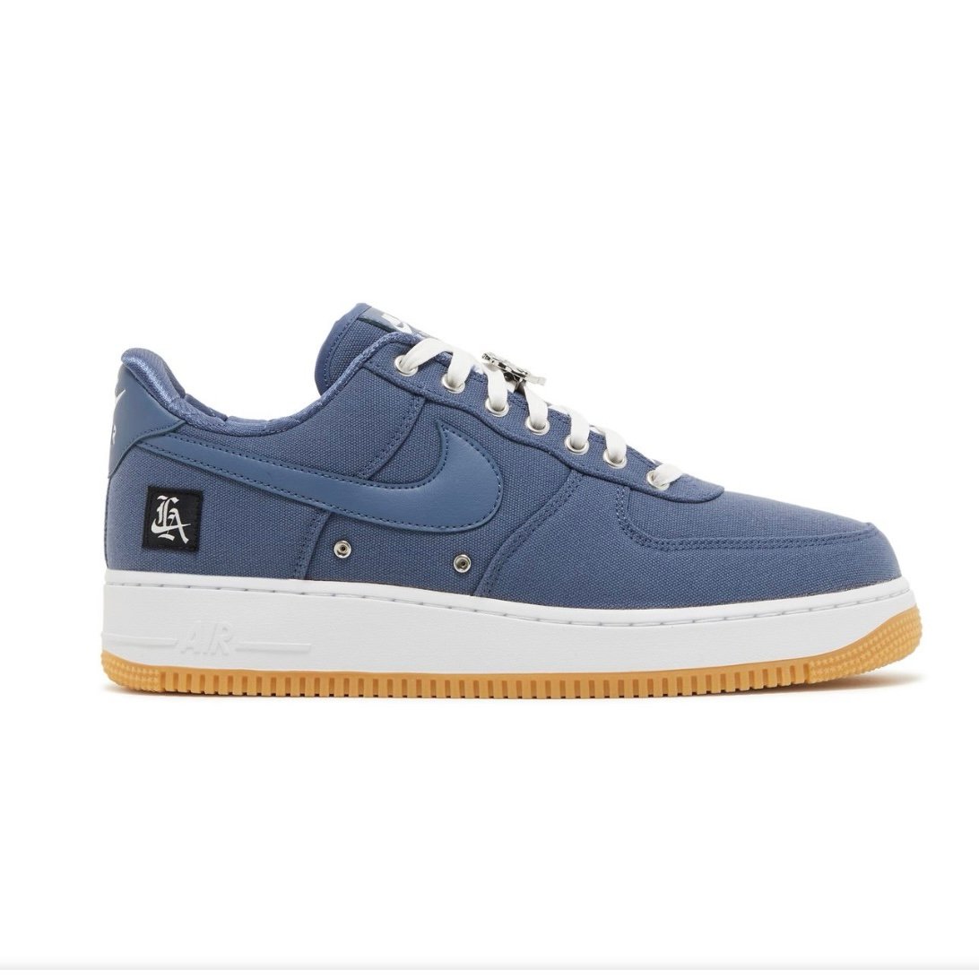 Nike Air Force 1 low top west coast Los Angeles boys shoes size 3.5Y