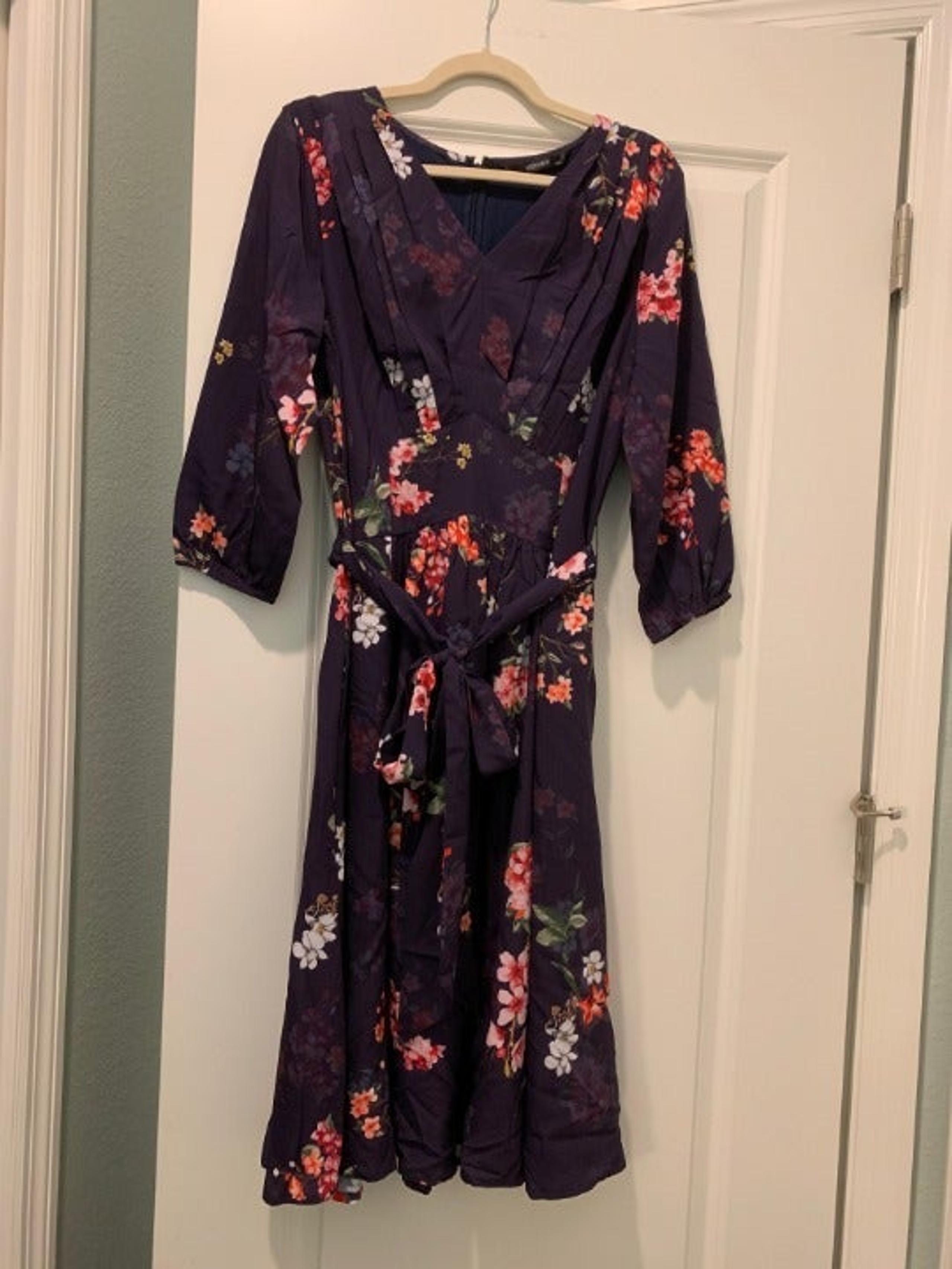 Pleated Floral Print Crepe Midi Dress