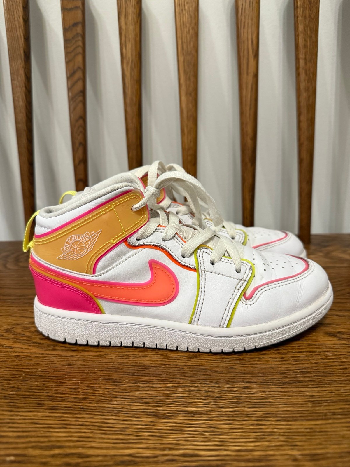 Jordan Kids Nike Shoes Girls Size 1.5Y