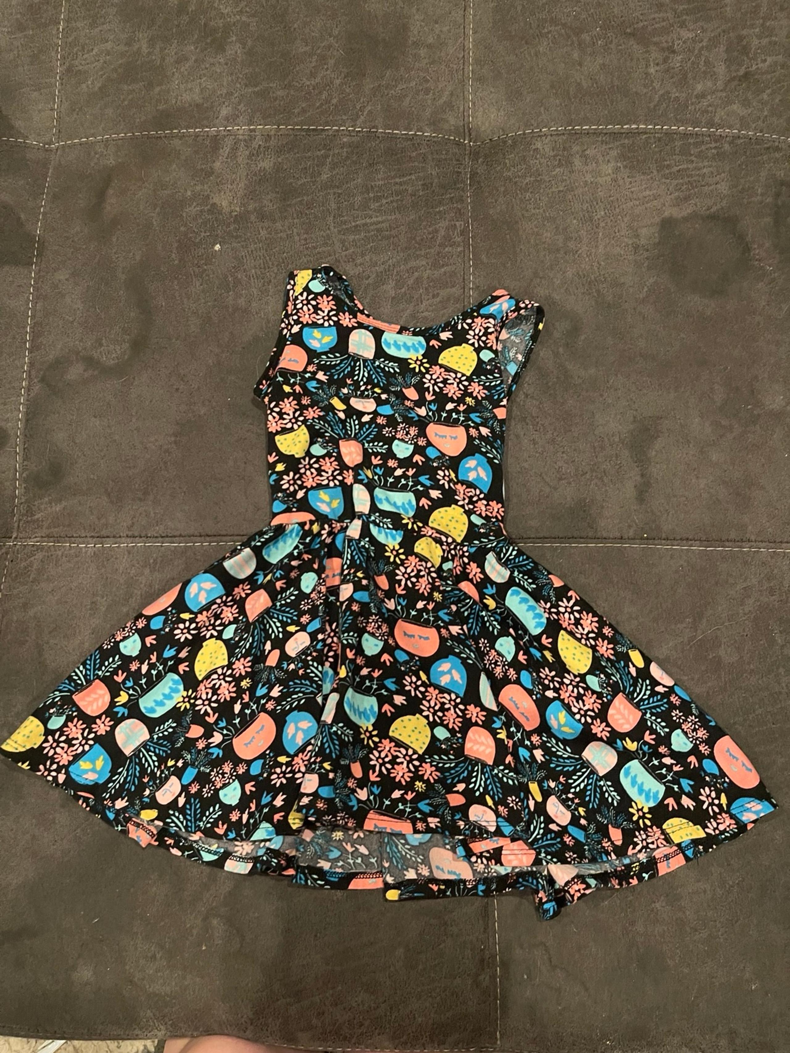 Dotdotsmile dress