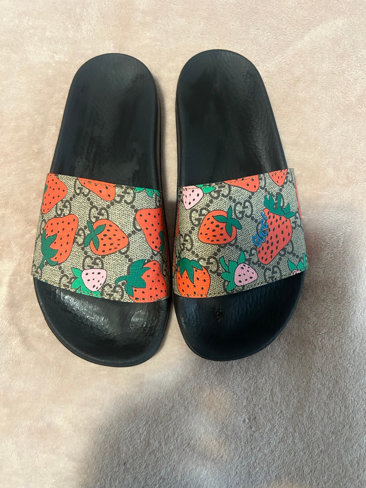 Gucci Slides