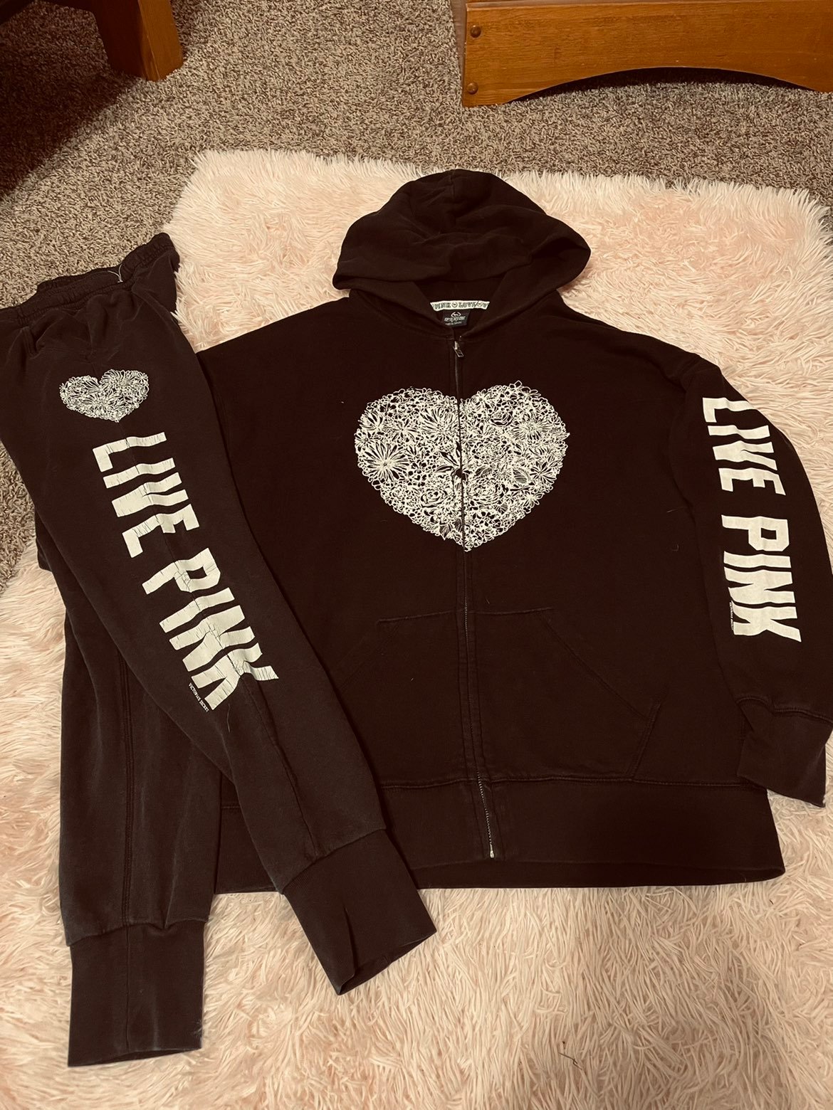 VS PINK floral lace black live heart outfit joggers zip hoodie set