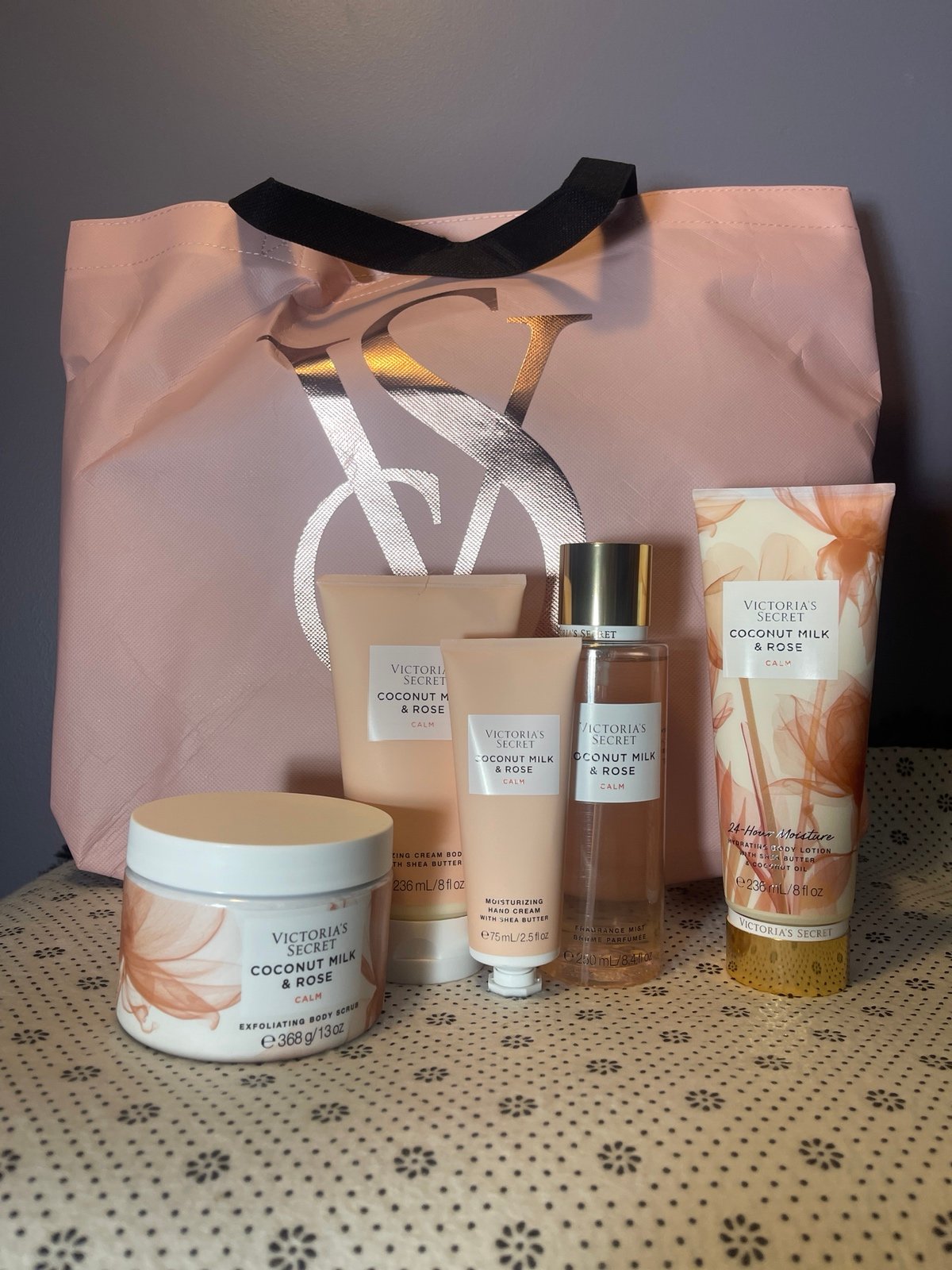 Victoria's Secret 6pc set Coconut Milk and Rose