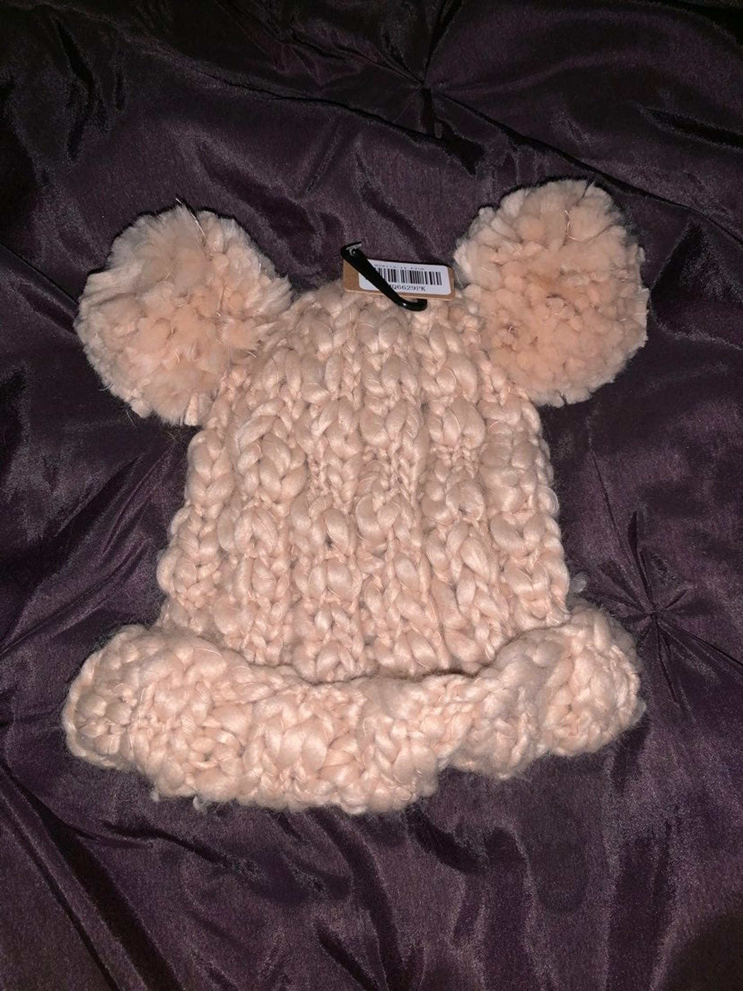 Winter Pom Pom hat